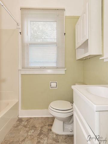 2117 Coolidge Ave, Mchenry, IL 60051 photo 10