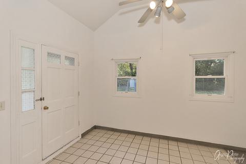 2117 Coolidge Ave, Mchenry, IL 60051 photo 7