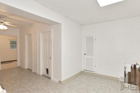 2117 Coolidge Ave, Mchenry, IL 60051 photo 14