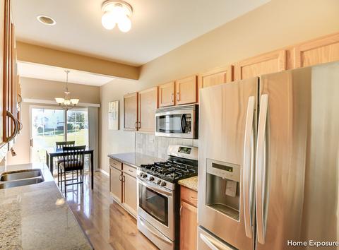 2352 Reflections Dr, Aurora, IL 60502 photo 5