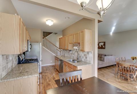 2352 Reflections Dr, Aurora, IL 60502 photo 6