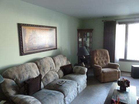 430 Maxwell St, Beecher, IL 60401 photo 3