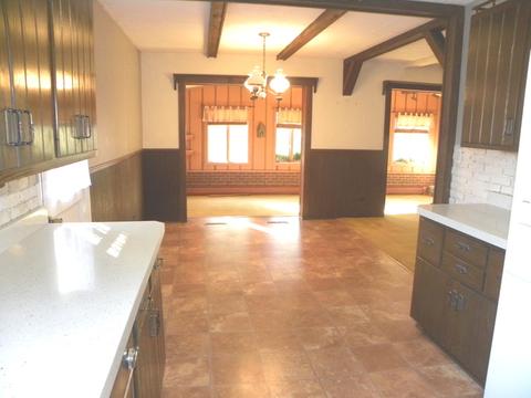522 S 7th St, West Dundee, IL 60118 photo 3