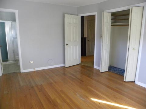 522 S 7th St, West Dundee, IL 60118 photo 8