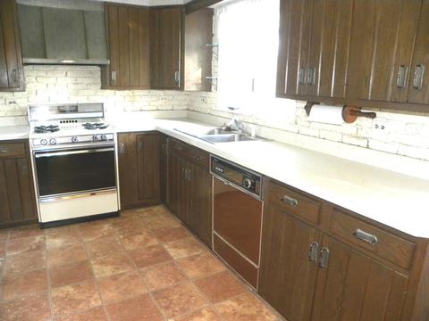 522 S 7th St, West Dundee, IL 60118 photo 4