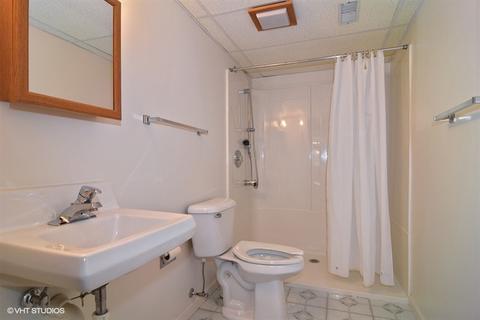 1525 Creekside Dr, Hoffman Estates, IL 60169 photo 22