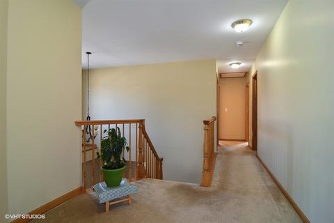 1525 Creekside Dr, Hoffman Estates, IL 60169 photo 16