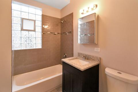 7241 S Champlain Ave, Chicago, IL 60619 photo 30