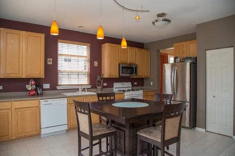 129 Rushmore Dr, Bartlett, IL 60103 photo 9