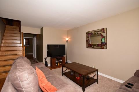 4133 Ruby St, Schiller Park, IL 60176 photo 2