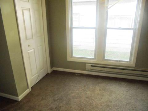 220 E Clark St, Plano, IL 60545 photo 7