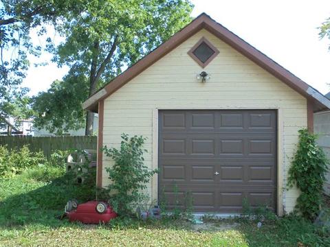 220 E Clark St, Plano, IL 60545 photo 11