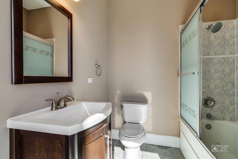655 E Bowen Ave, Chicago, IL 60653 photo 5