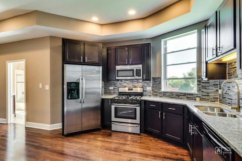 655 E Bowen Ave, Chicago, IL 60653 photo 15