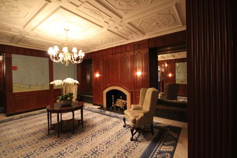 210 E Pearson St #2C, Chicago, IL 60611 photo 2