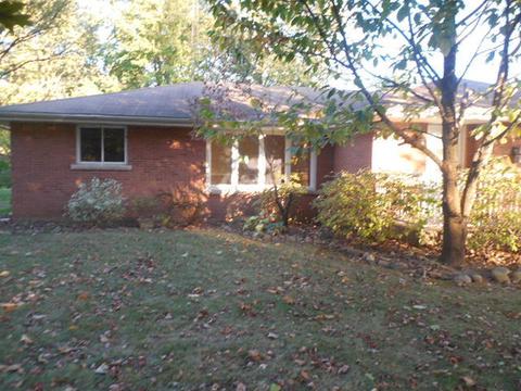 880 S Yates Ave, Kankakee, IL 60901 photo 2