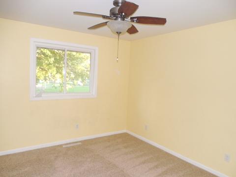 880 S Yates Ave, Kankakee, IL 60901 photo 7