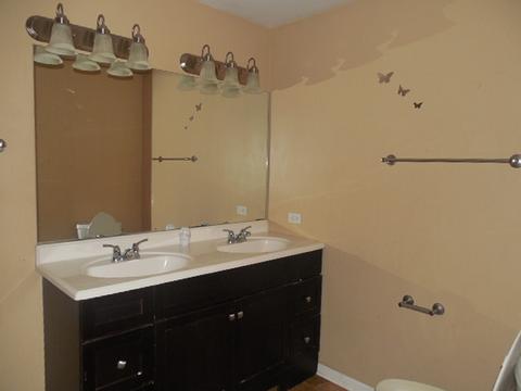 880 S Yates Ave, Kankakee, IL 60901 photo 8
