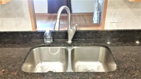 1019 Valewood Rd, Bartlett, IL 60103 photo 7