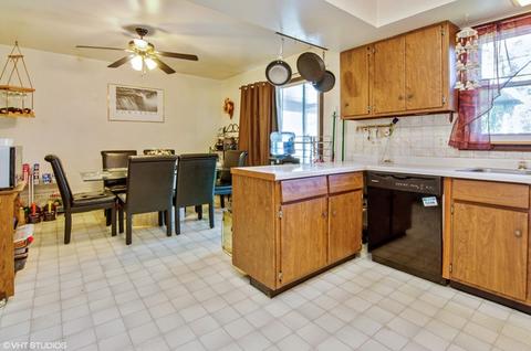 2206 Algonquin Rd, Fox River Grove, IL 60021 photo 4