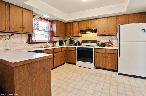 2206 Algonquin Rd, Fox River Grove, IL 60021 photo 3