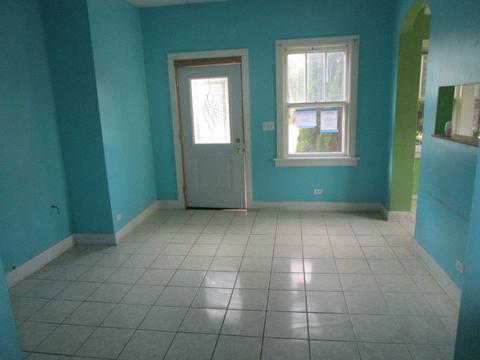 423 Jay St, Elgin, IL 60120 photo 7
