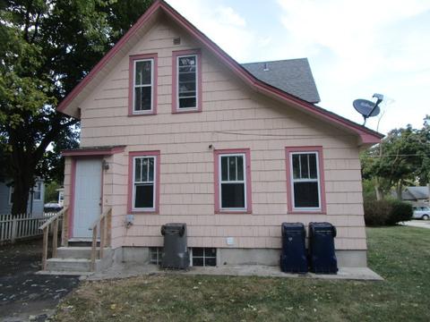 423 Jay St, Elgin, IL 60120 photo 2