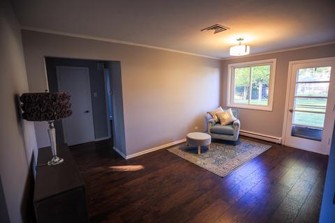 1086 S 3rd Ave, Des Plaines, IL 60016 photo 3