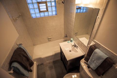 1086 S 3rd Ave, Des Plaines, IL 60016 photo 14
