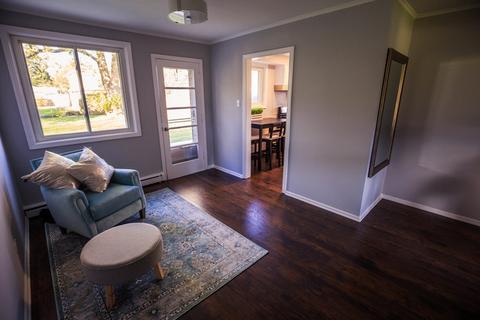1086 S 3rd Ave, Des Plaines, IL 60016 photo 2
