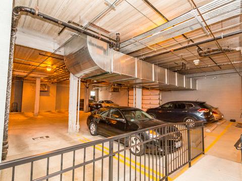 207 E 31st St #2A, Chicago, IL 60616 photo 2