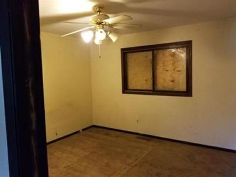 4413 Clearview Dr, Mchenry, IL 60050 photo 9