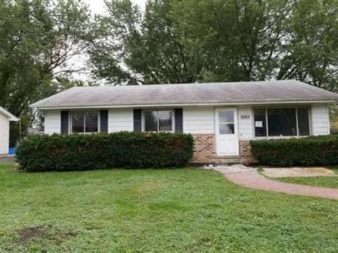 4413 Clearview Dr, Mchenry, IL 60050 photo 2
