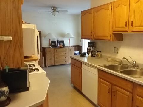 602 Alida Dr, Cary, IL 60013 photo 2