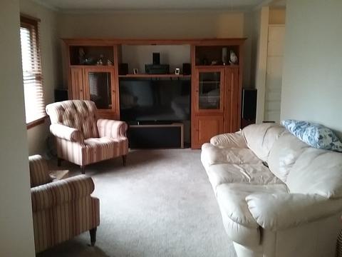 602 Alida Dr, Cary, IL 60013 photo 3