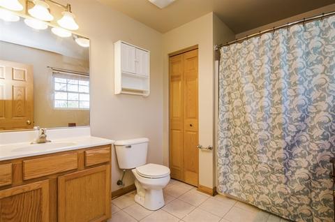 1 Echo Hill Rd, Oakwood Hills, IL 60013 photo 5