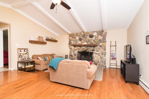 908 Willow St, Maple Park, IL 60151 photo 9
