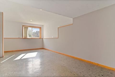 342 Lincoln Dr, Bartlett, IL 60103 photo 15