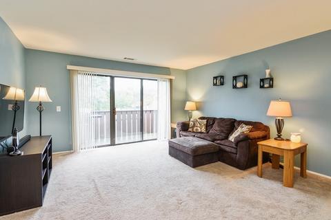 1534 Heather Ct #A2, Wheeling, IL 60090 photo 2