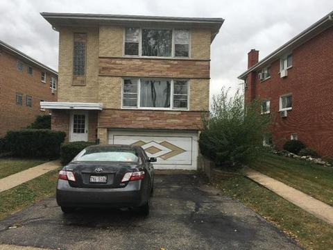 69 Dover Dr, Des Plaines, IL 60018 photo 1