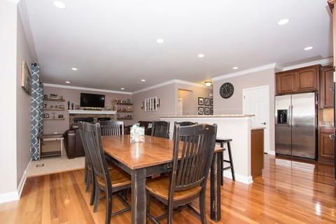 1715 Cashel Ln, Mchenry, IL 60050 photo 5