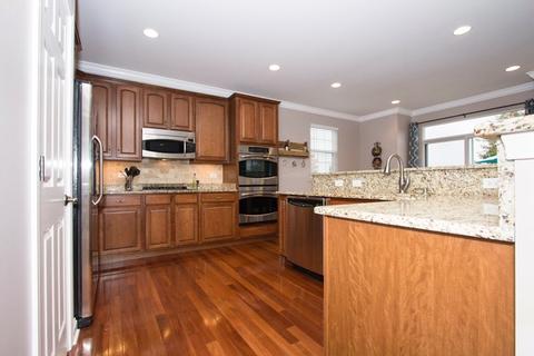 1715 Cashel Ln, Mchenry, IL 60050 photo 6