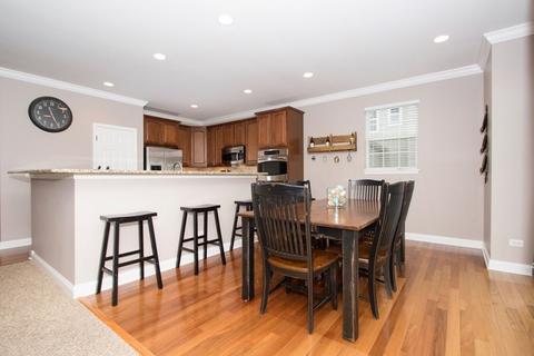 1715 Cashel Ln, Mchenry, IL 60050 photo 8