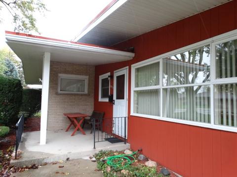 1030 E 8th St, Lockport, IL 60441 photo 2