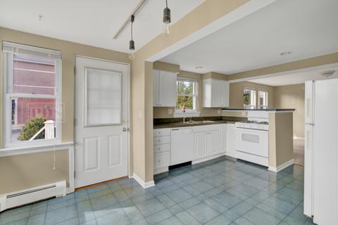 334 E Wesley St, Wheaton, IL 60187 photo 9