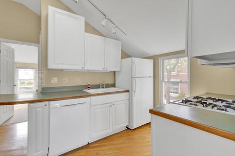 334 E Wesley St, Wheaton, IL 60187 photo 19