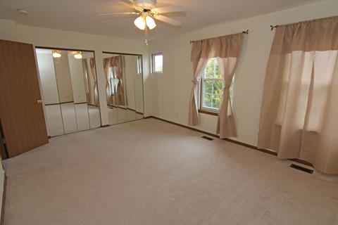 2833 N Augusta Dr, Wadsworth, IL 60083 photo 13