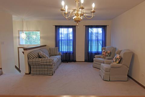2833 N Augusta Dr, Wadsworth, IL 60083 photo 5