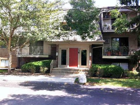 138 E Bailey Rd #D, Naperville, IL 60565 photo 1