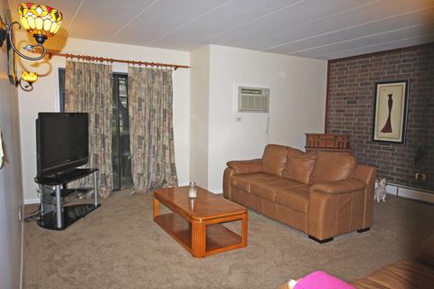 138 E Bailey Rd #D, Naperville, IL 60565 photo 10